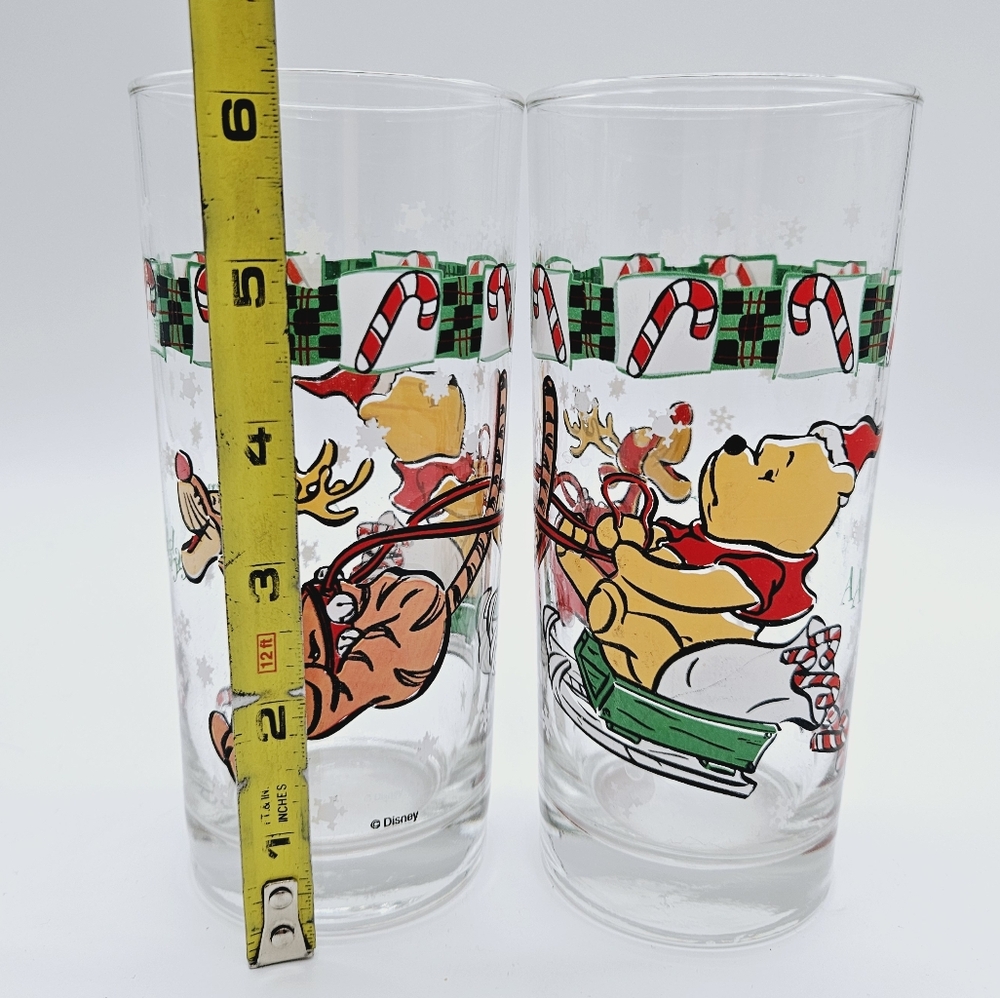 DISNEY | Christmas holiday Pooh Bear & Tigger candy cane sleigh set of 2 glasses - Picture 7 of 7